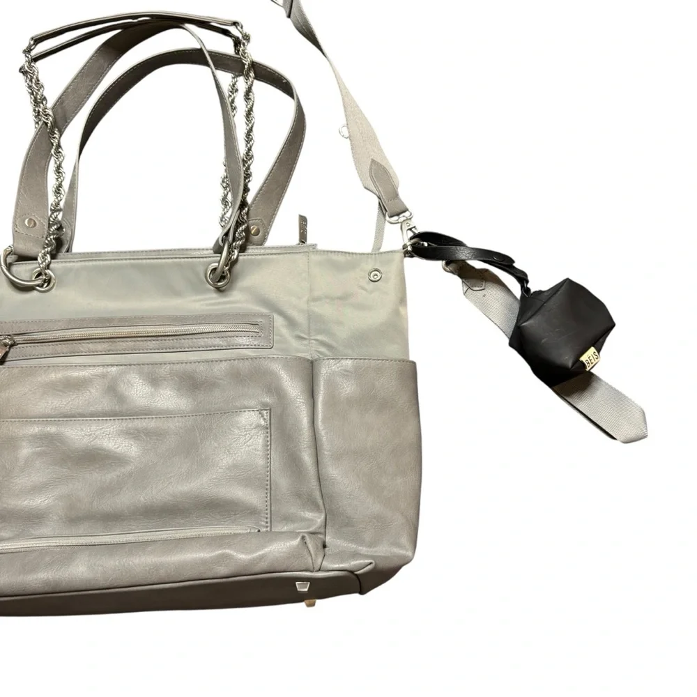 BEIS The Diaper Bag in Gray - Picture 3 of 16